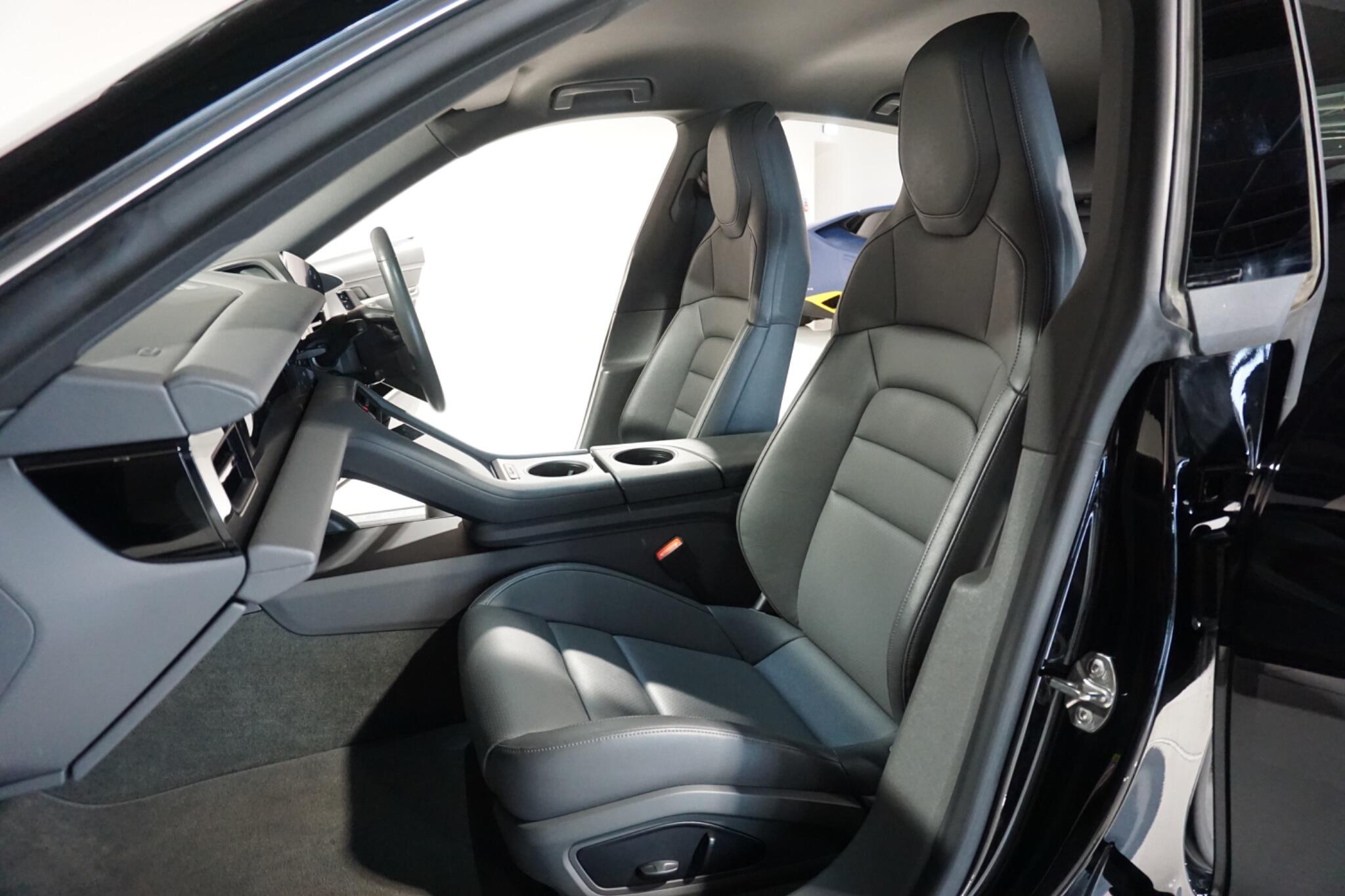 Porsche Taycan Performance 79.2kWh 4S Saloon 4dr Electric Auto 4WD (530 ps)